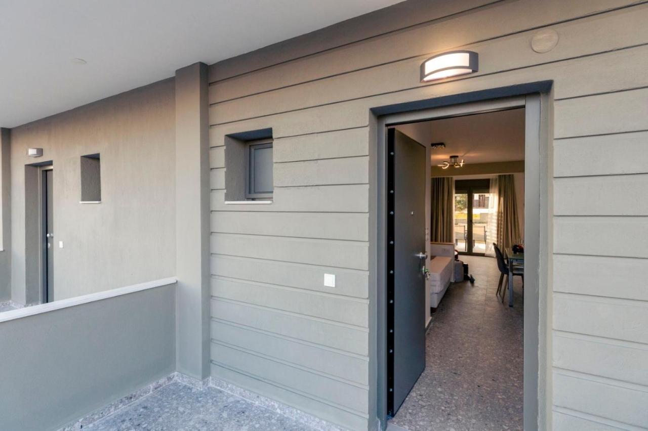 Twinstars Superior Apartment Gerakini Exterior photo