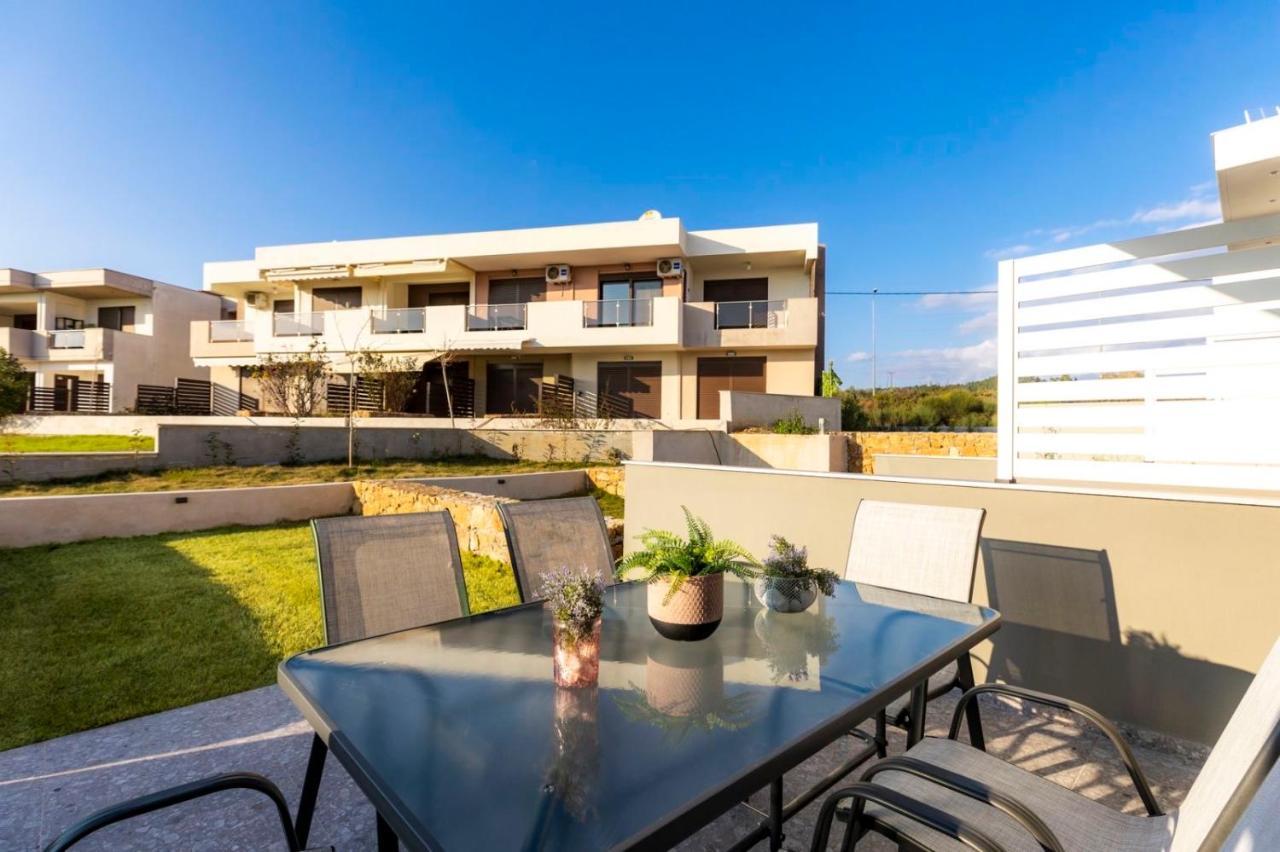 Twinstars Superior Apartment Gerakini Exterior photo